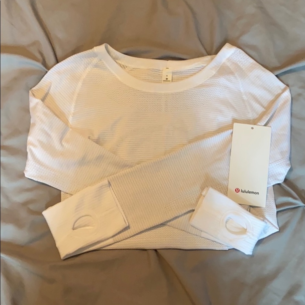 Lululemon women’s long sleeve shirt